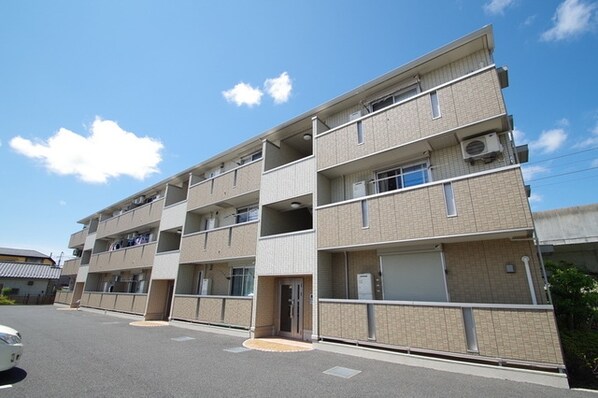 ラ・テールドゥ の物件内観写真